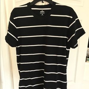 Hollister Men’s Longline Tee